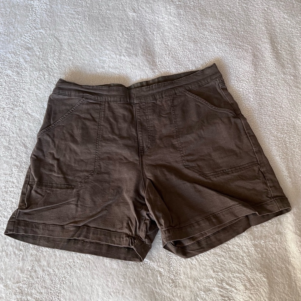 Nautica Women's Dark Brown / Green Casual Shorts